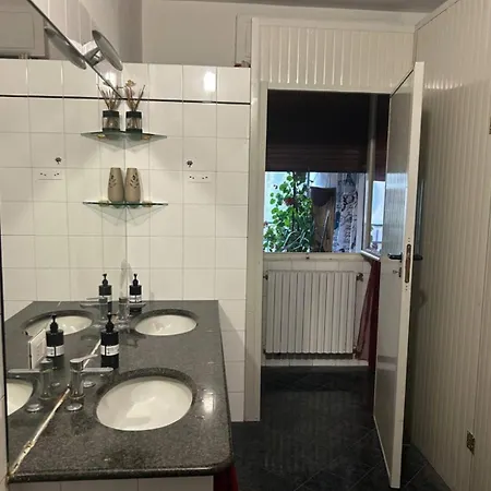 Guest house Posto Letto In Condivisa Busto Garolfo
